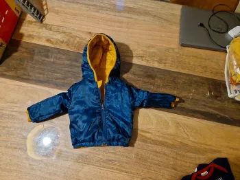 Veste doudoune réversible 68 cm 6-9 mois