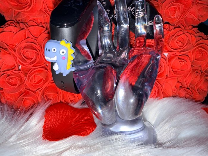 🦖 Montre connectée enfant – Bracelet noir dinosaure & écran LED ! 🦖 - photo numéro 2