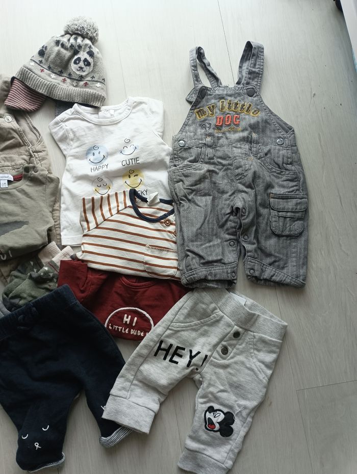 Lot vêtements bébé garçon - photo numéro 4