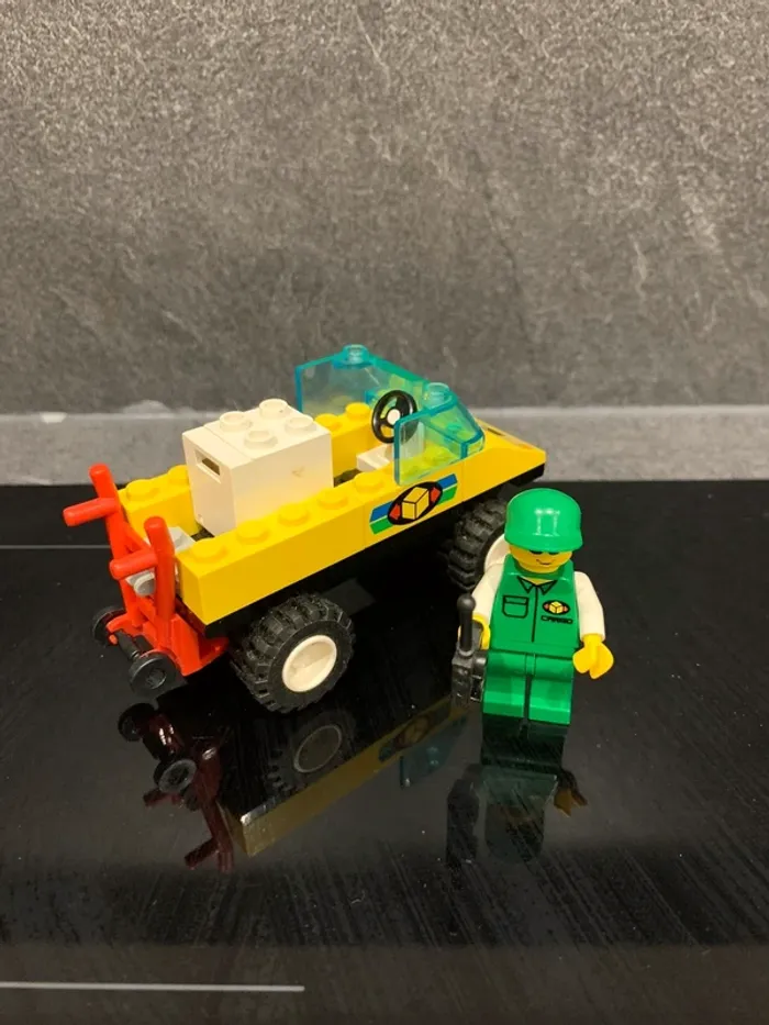 Lego 6325 voiture cargo - photo numéro 2
