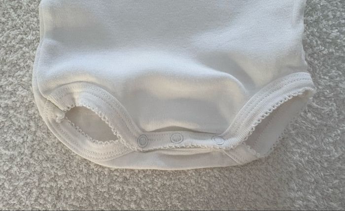 Body - 6 mois - photo numéro 3