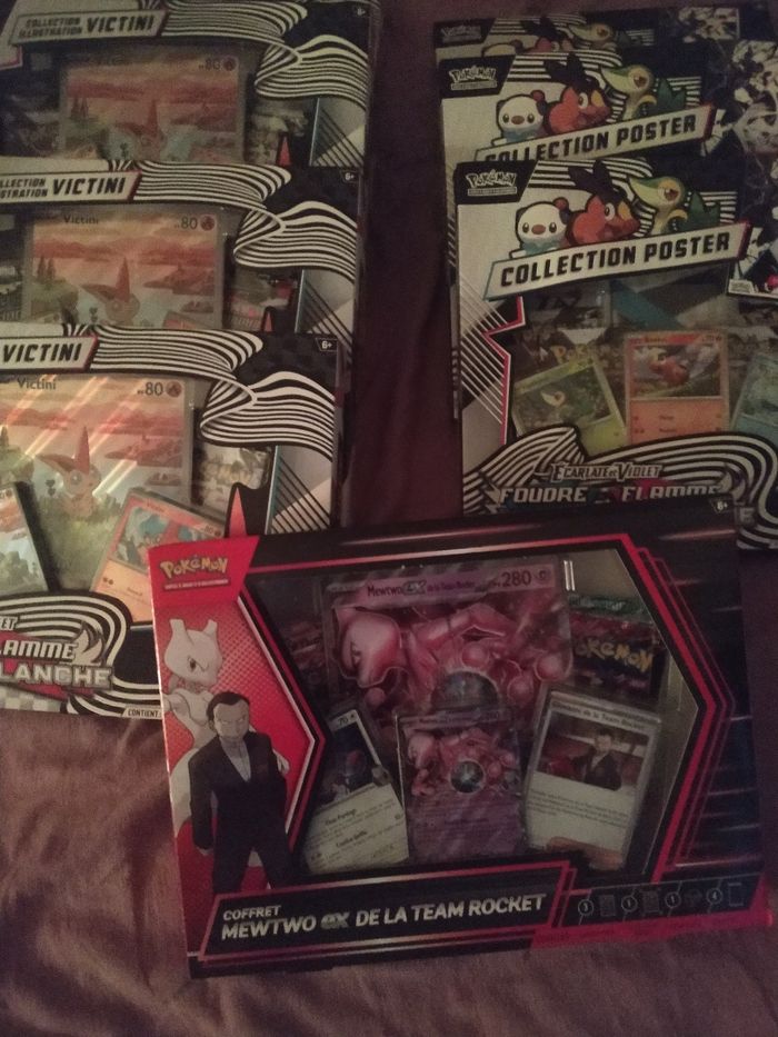 Lot de 8 coffret pokémon - photo numéro 2