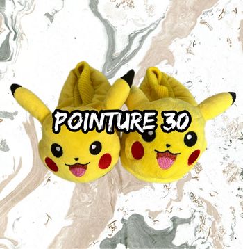 Chaussons hiver Pikatchu pointure 30