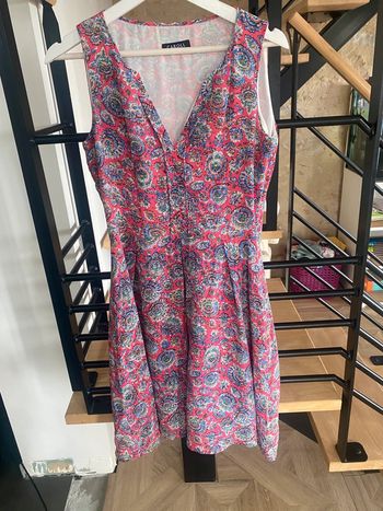 Robe rose
