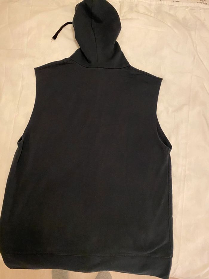 Sweat de sport sans manches - photo numéro 4