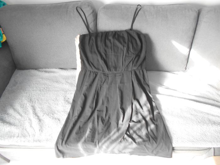 Robe (La Redoute), taille: 48 à 0,50 EURO