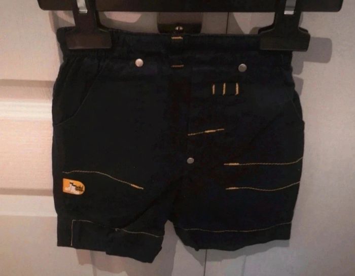 Lot de 2 shorts garçon 6 mois