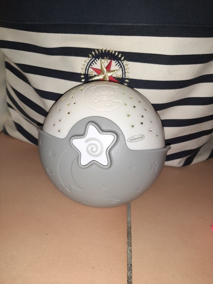 Veilleuse pour bebe - photo numéro 3