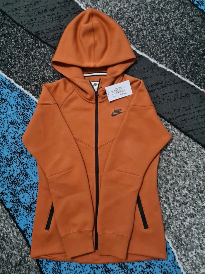 Sweat Nike tech orange pour femme - photo numéro 2