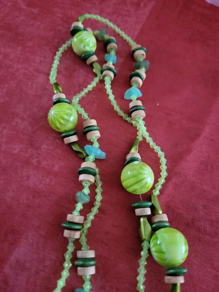 Grand collier vert - photo numéro 3