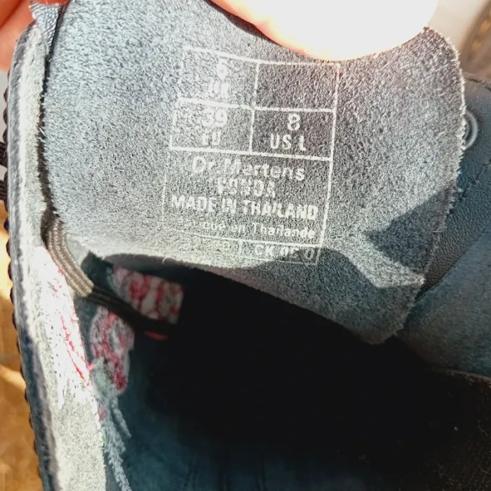 Dr. Martens 1914 Vonda roses brodées 39 - photo numéro 9