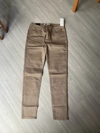 Pantalon beige doré XL T42 neuf (n°62)