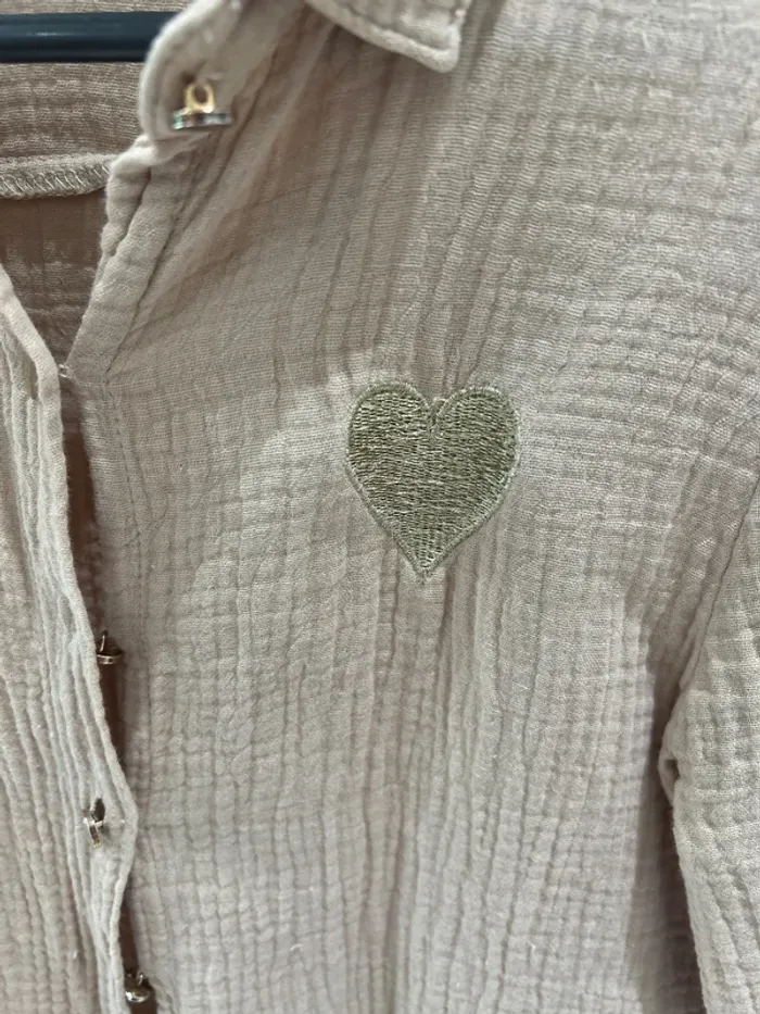 Chemise taille 10 ans - photo numéro 2