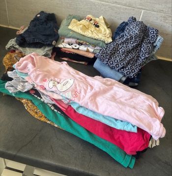 Lot vetement fille 24 mois /3ans printemps /ete