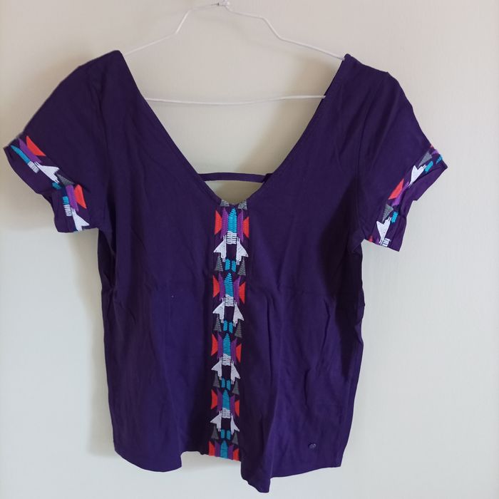T shirt motif ethnique