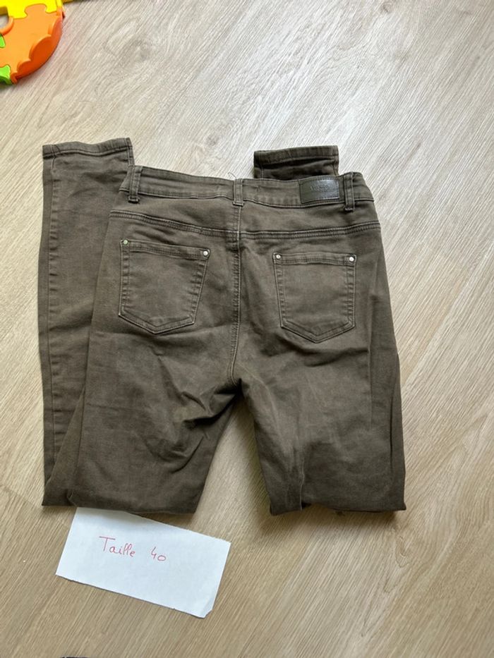 Jean taille haute vert taille 40 - photo numéro 3
