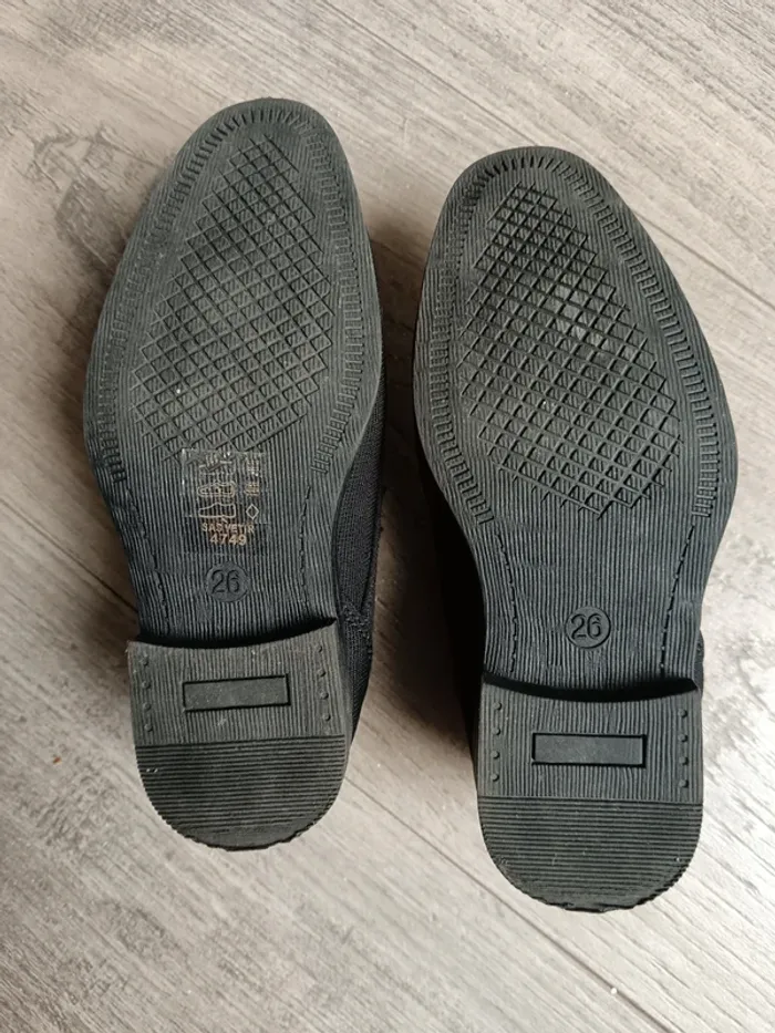 Chaussures habillées taille 26 - photo numéro 3