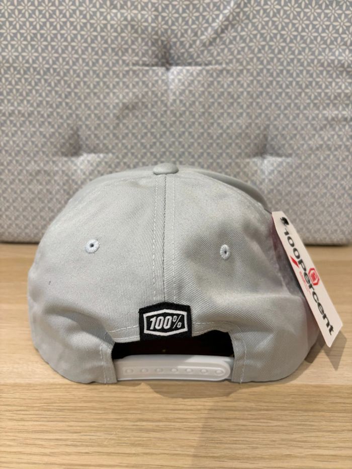 Casquette Grise "100%" - photo numéro 2