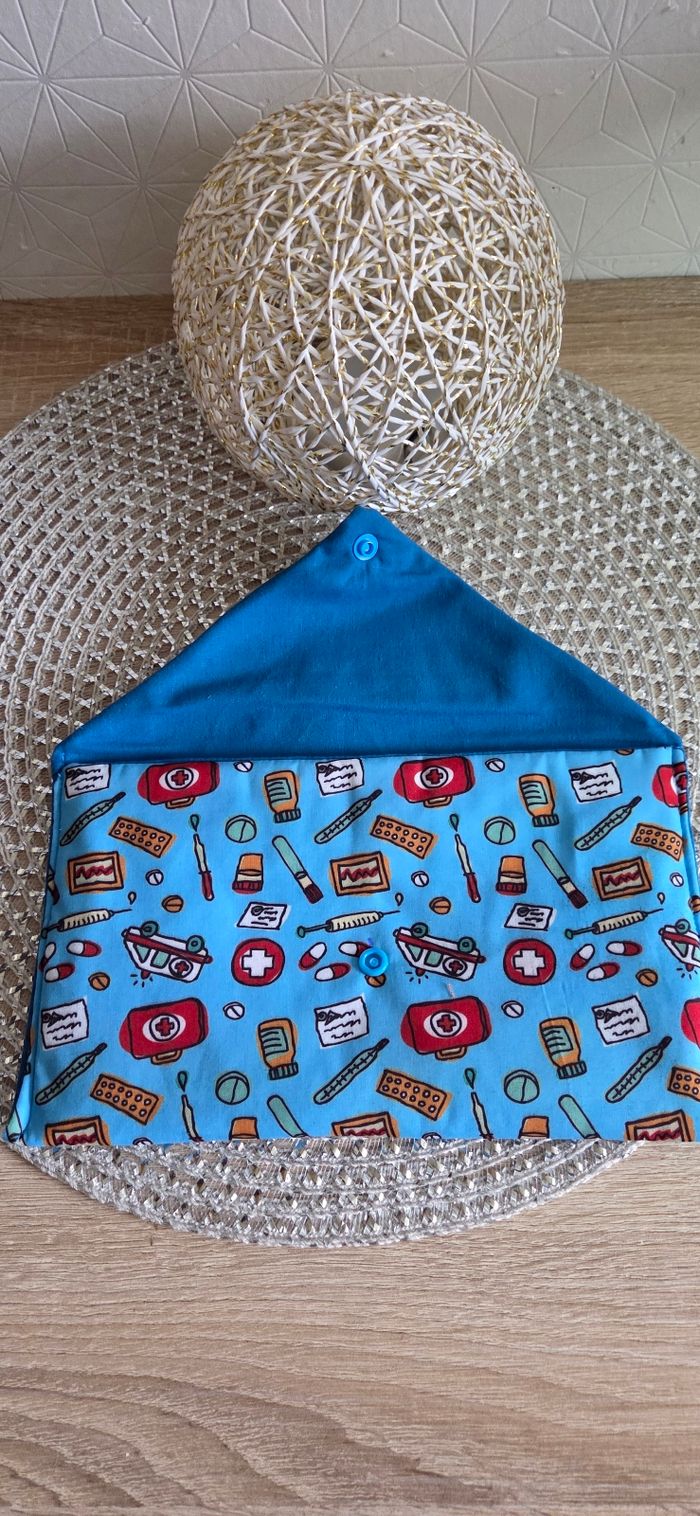 Pochette médical - photo numéro 2