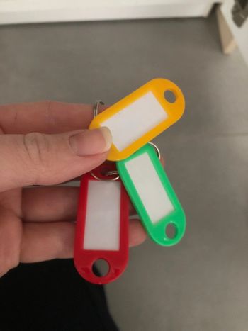 Lot de porte clefs pour noter dessus