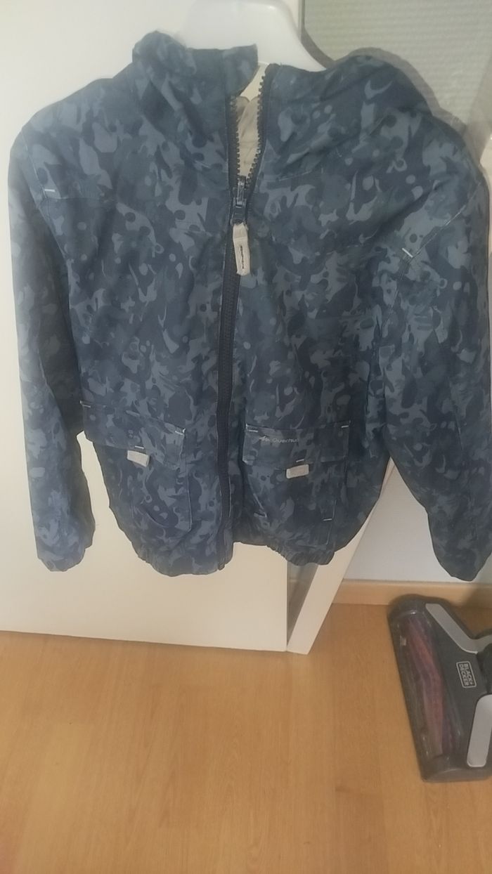 Veste quechua demi saison réversible 5 ans
