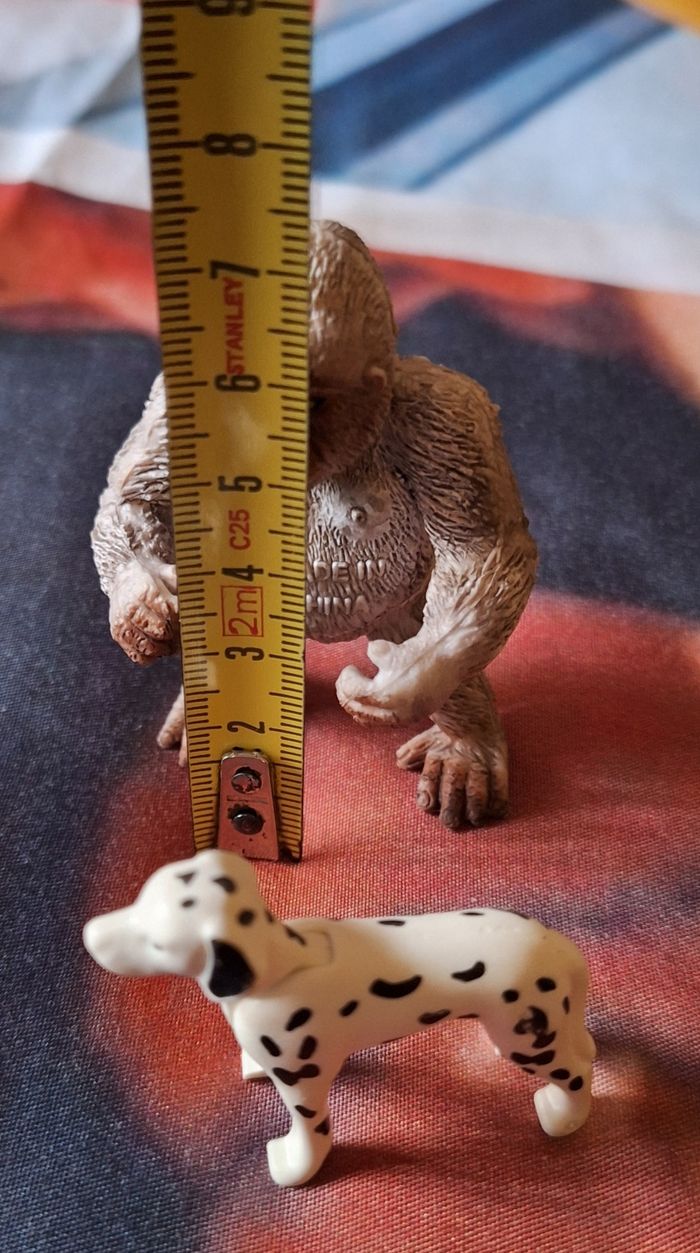 Lot de différents dinosaures + 1 Singe + 1 chien - photo numéro 4