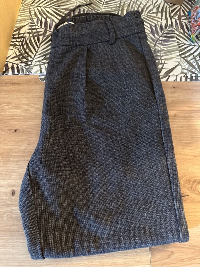 Pantalon only