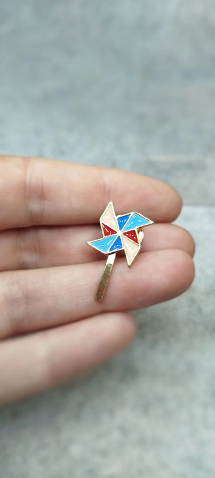 🍄 pins moulin à vent - photo numéro 2