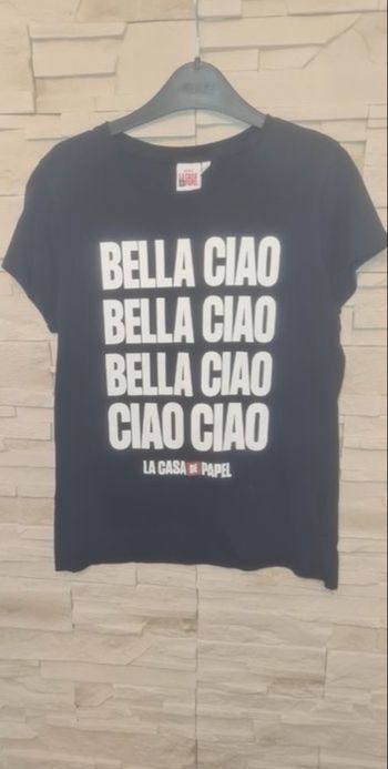Tee-shirt noir taille s La casa de papel