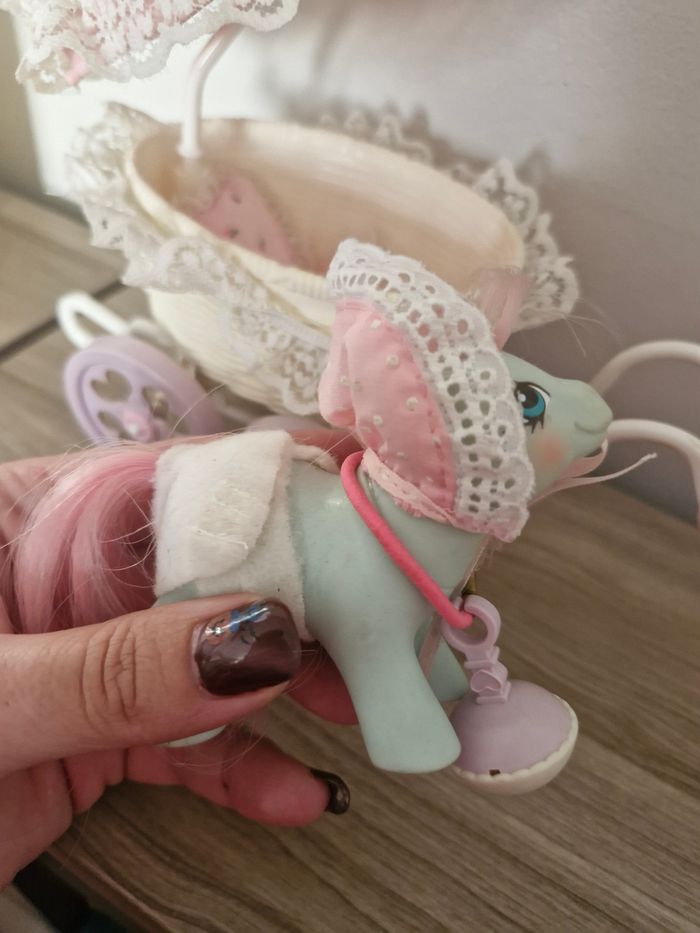 Vintage 1985 mon  petit poney génération 1 bébé avec landau - photo numéro 7