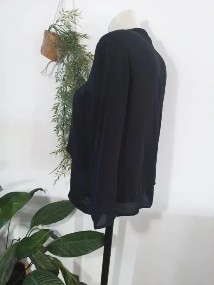 blouse bershka taille L - photo numéro 3