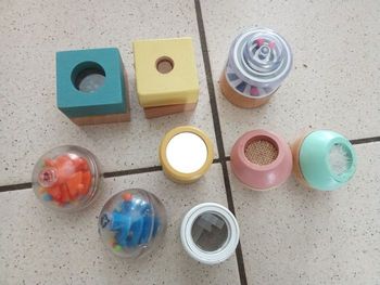Lot de 9 modules, éléments en bois sensoriels, motricité fine, dès  2 ans,   pédagogie Montessori, texture, couleur, matière