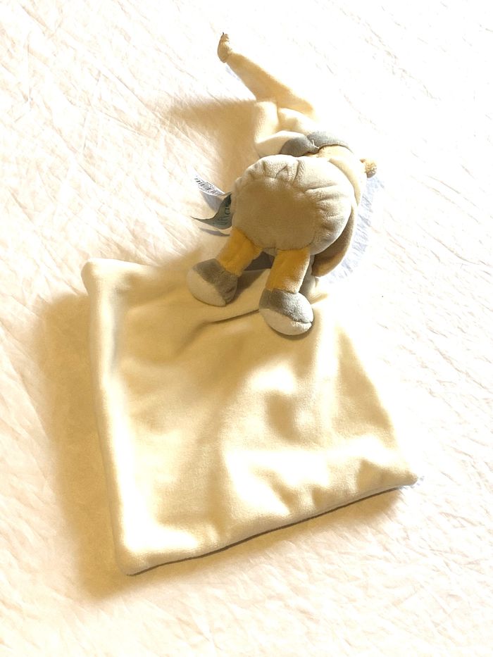 Petit Ourson Marron Doudou Petit Bonnet Nuit Mouchoir Blanc Lune Etoile Peluche Petits Enfants Bébés - photo numéro 6