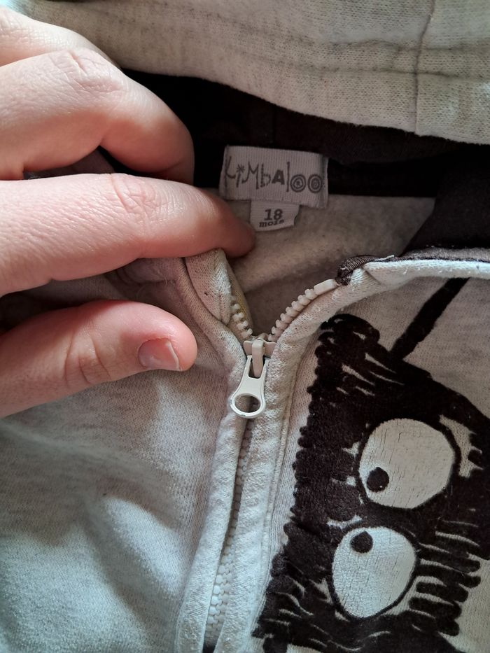 Lot deux vestes 18 mois - photo numéro 3