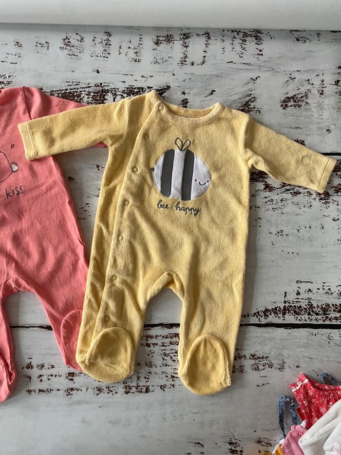 Lot de pyjama bébé - photo numéro 2