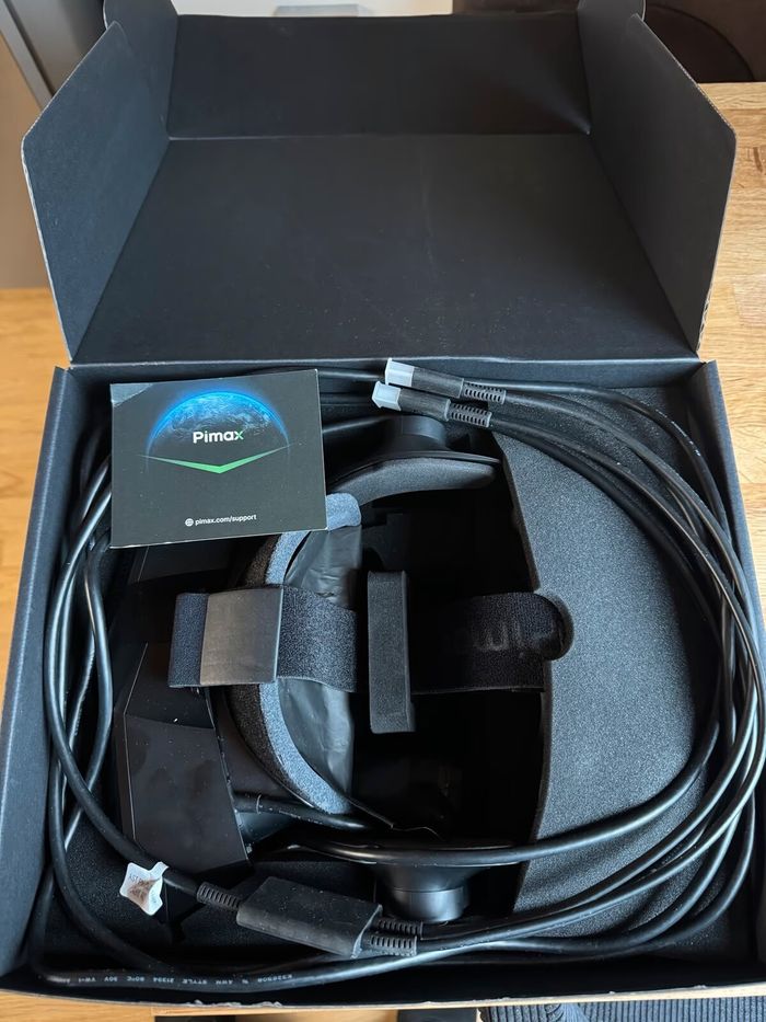 Casque VR Pimax Crystal Light Neuf jamais utilisé