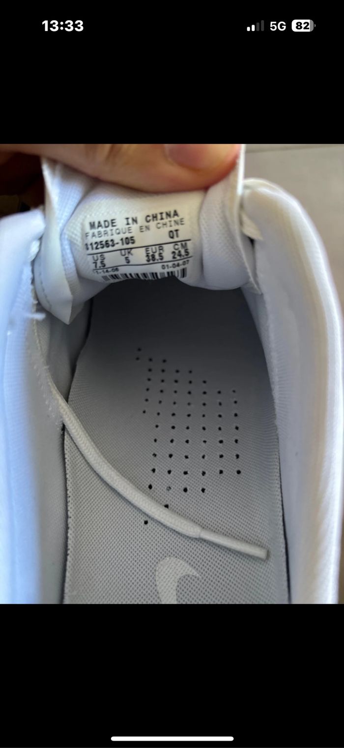 Baskets Nike shox blanche - photo numéro 6