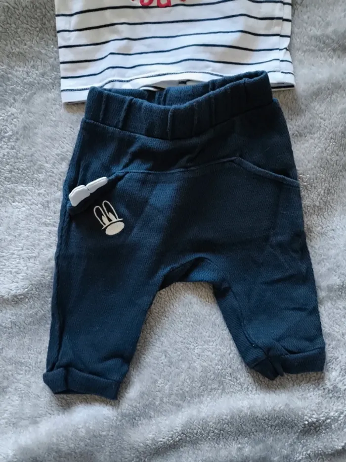 Ensemble Mickey (veste/tshirt/pantalon) - photo numéro 9