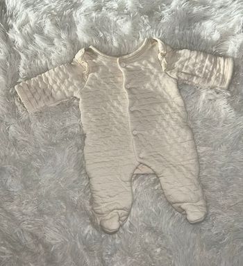 Pyjama tape à l’oeil