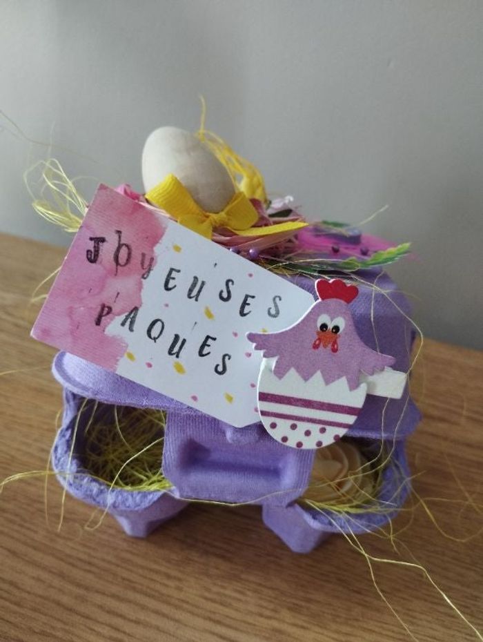 Boite cadeau de table enfants pour Pâques