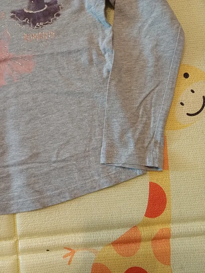 Lot 6 t-shirts manches longues 5 / 6 ans - photo numéro 11