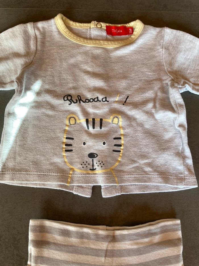 Ensemble 3 mois - photo numéro 3