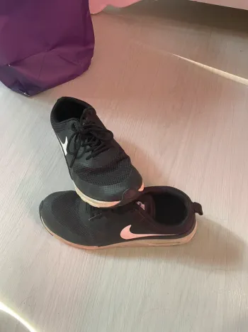 Air max thea noire