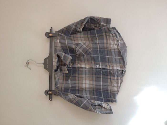 Chemise à carreaux garçon 3 ans - photo numéro 1