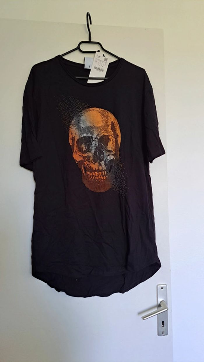 T-shirt long tête de mort