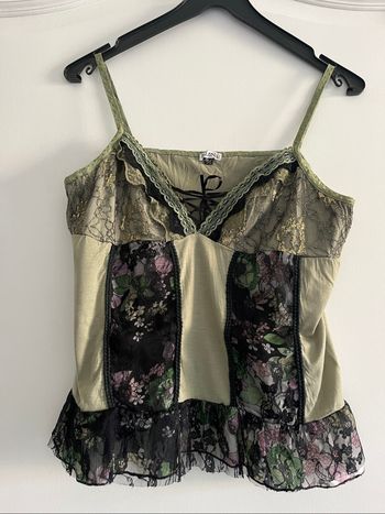 Débardeur kaki dentelle