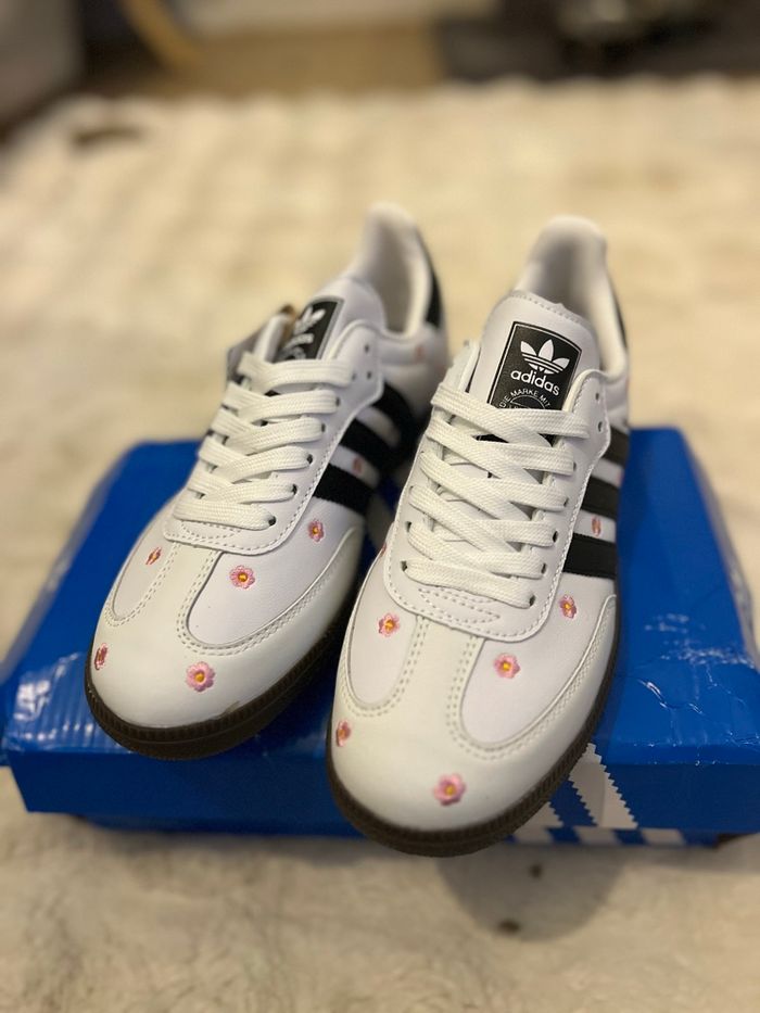 Samba blanche à fleurs - photo numéro 6