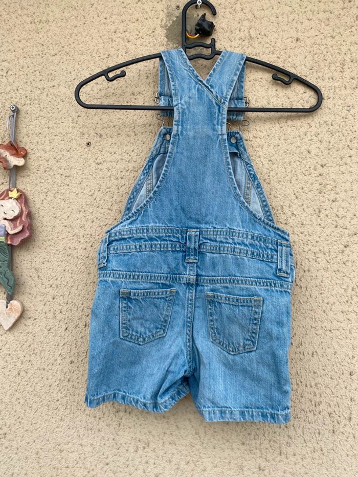 Très belle salopette jeans short - photo numéro 5
