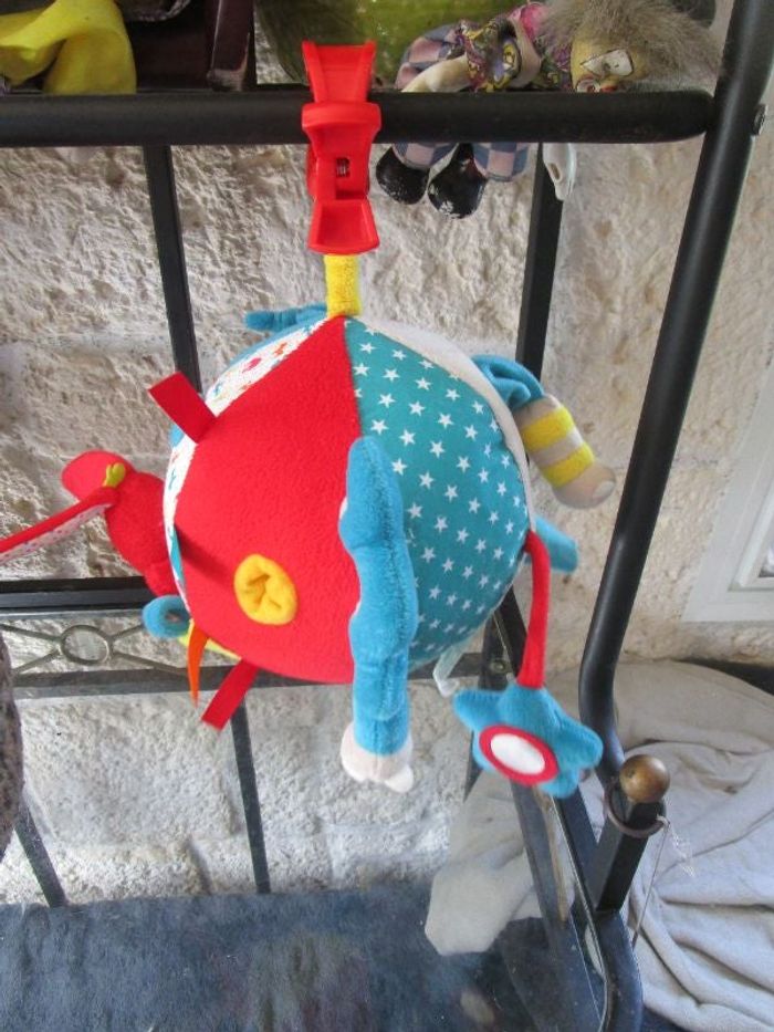ballon sensorielle auchan