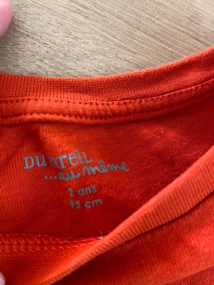 T shirt rouge - photo numéro 3